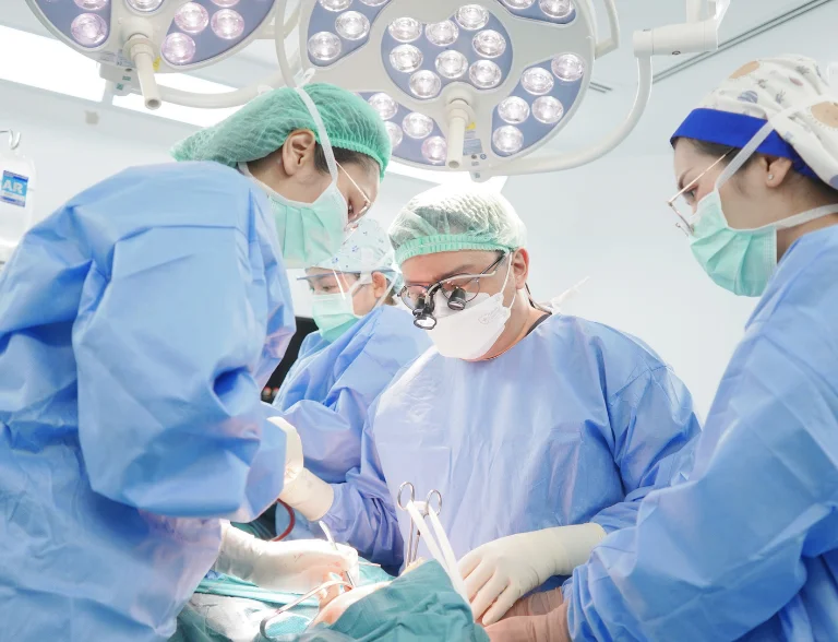 ผ่าตัดรักษานอนกรน